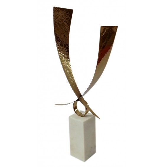 MERMER TABAN ÜZERİNDE ÜÇGEN YAPRAK DEKOR 44CM